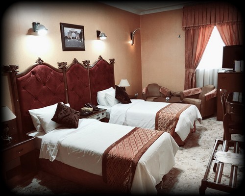 Отель Персеполис в Ширазе забронировать