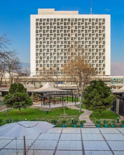 Тегеран, отель Eastern Parsian Esteghlal Hotel