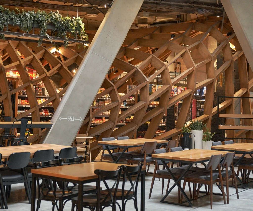 Торговые центры Тегерана: Ava Shopping Center