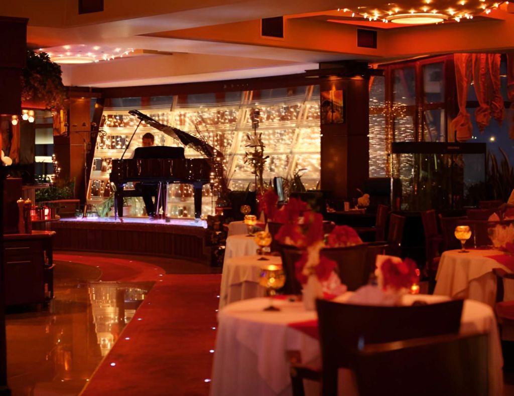 Рестораны в Тегеране: Narenjestan 