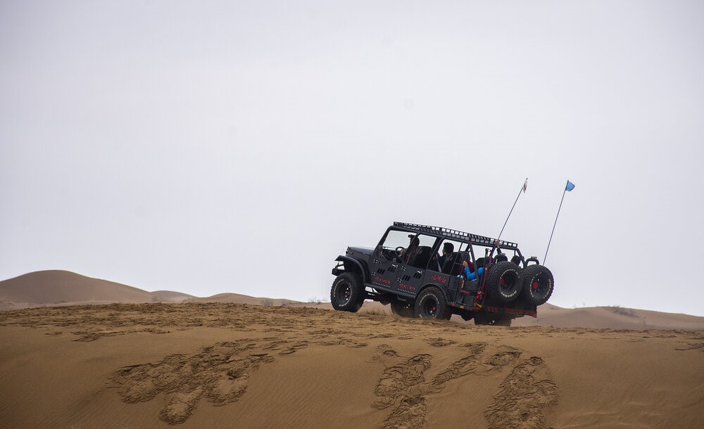 Пустыня в Иране: пустыня Абузейдабад