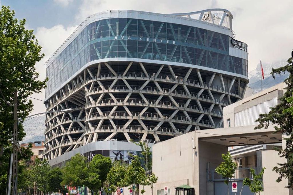 Торговые центры Тегерана: Ava Shopping Center