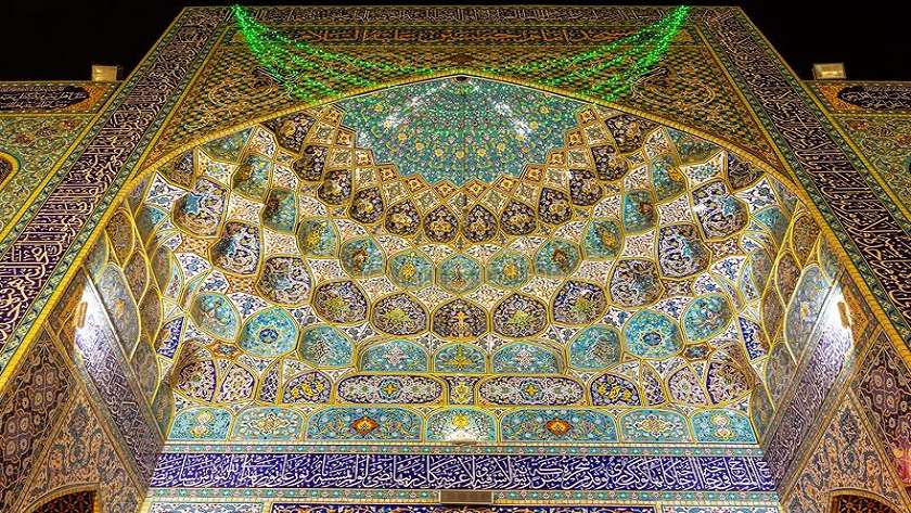 Персидская каллиграфия в архитектуре мечетей